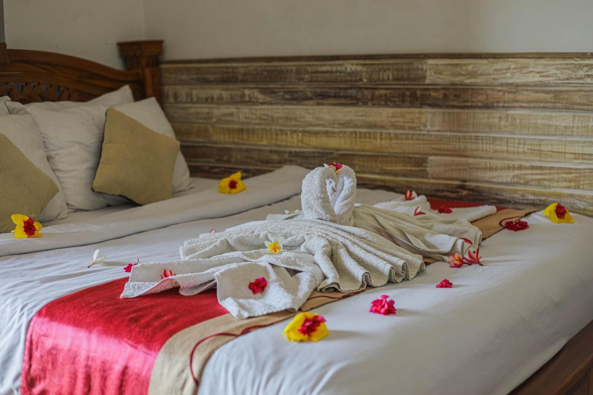 Manta Cottages With Sea View Batununggul エクステリア 写真