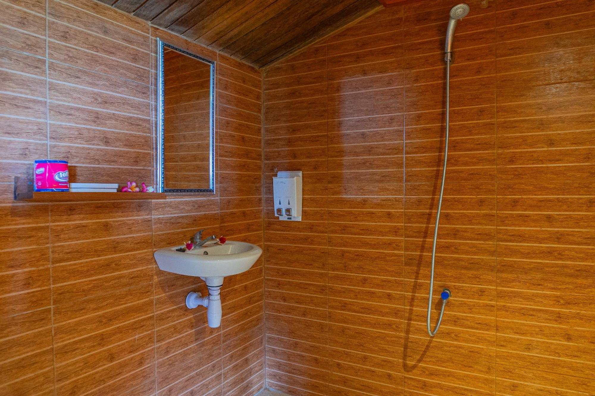 Manta Cottages With Sea View Batununggul エクステリア 写真