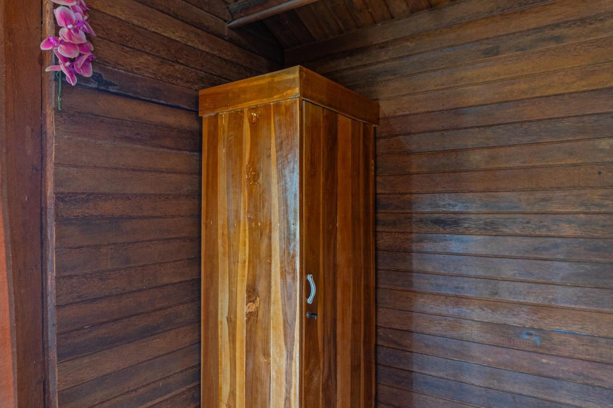 Manta Cottages With Sea View Batununggul エクステリア 写真